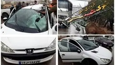 سقوط تابلوی ورودی یک شهرک بر روی خودرو