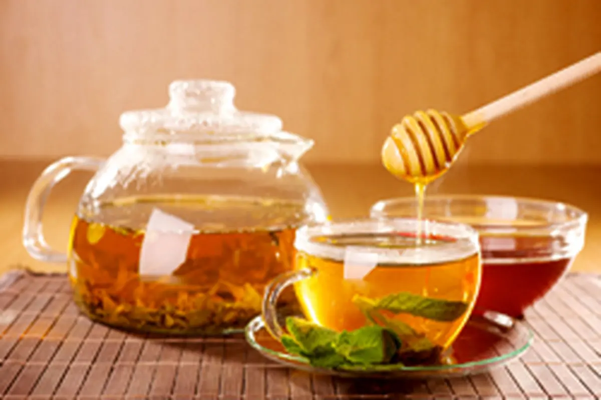 هرگز عسل را با این مواد غذایی نخورید!