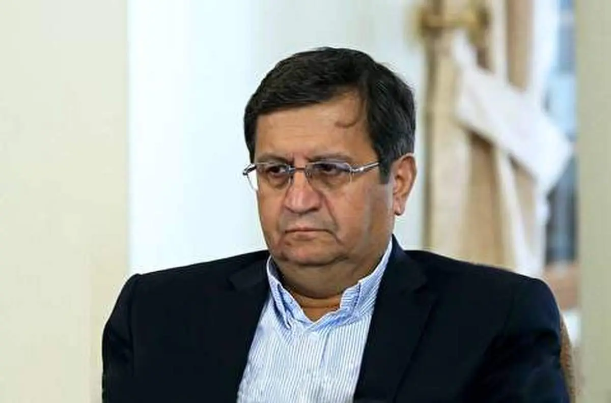 همتی: بانک مرکزی بر روند بازار ارز مسلط است