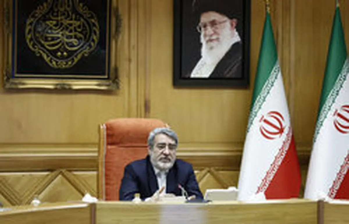 وزیر کشور: بازار از کالاهای اساسی اشباع است