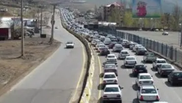 ترافیک فوق سنگین در محورهای هراز و فیروزکوه