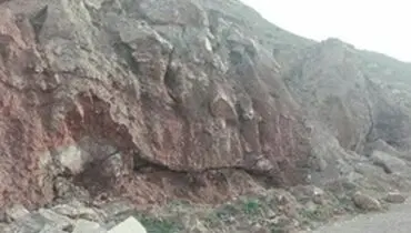 مرگ یک فوتبالیست براثر سقوط سنگ در جاده فیروزکوه