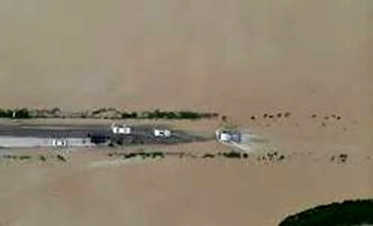 سفر وزیر اقتصاد به مناطق سیل زده استان گلستان