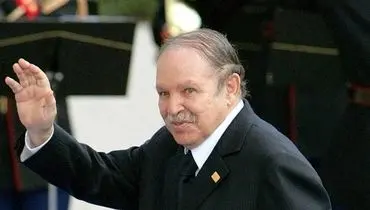 رئیس‌جمهور الجزایر به طور رسمی استعفا کرد