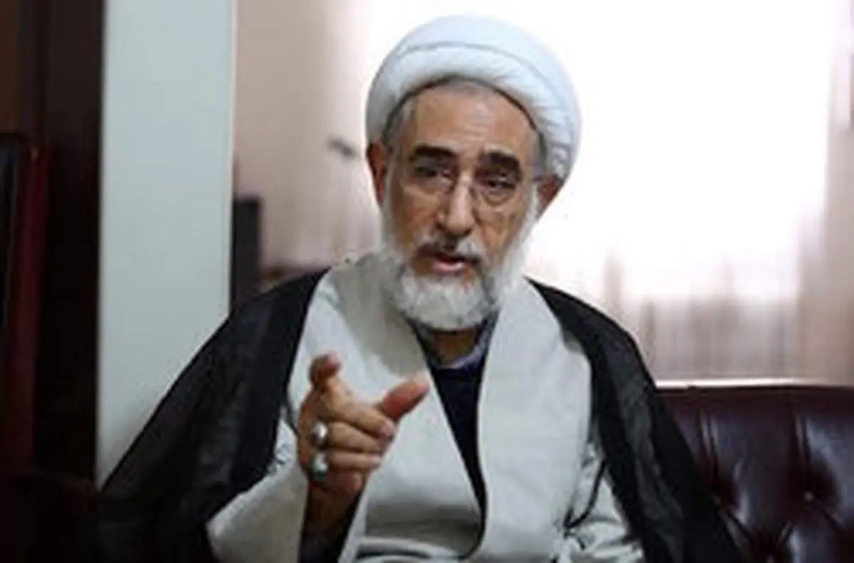 منتجبنیا: چرا با احمدی نژاد برخورد نمیشود؟