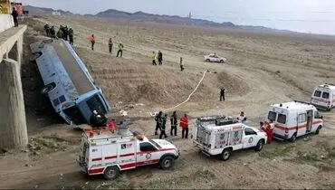 صحنه وحشتناک از واژگونی مرگبار اتوبوس در کرمان + عکس