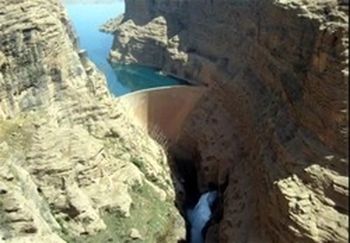 میزان حجم آب در سد دز کاهش یافت