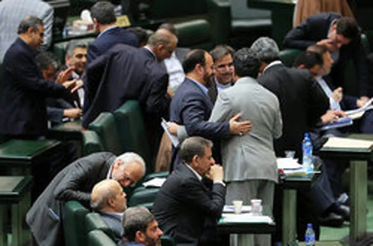 نمایندههایی که ویدئوهاشان جنجال آفرید