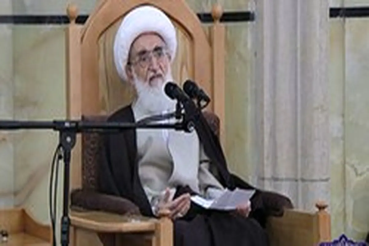 نوریهمدانی: دولت و مسؤولان به کار کمک به سیلزدگان سرعت دهند