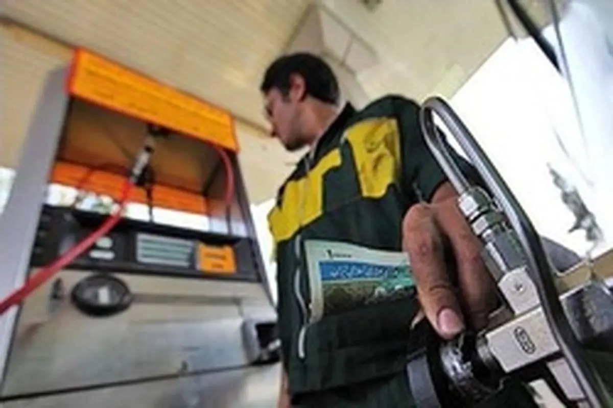 رکورد مصرف بنزین در کشور شکسته شد