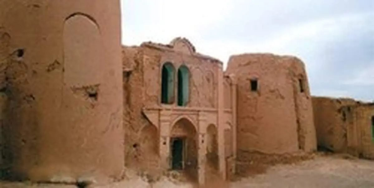 «ریزش قلعه اشتران» کذب است
