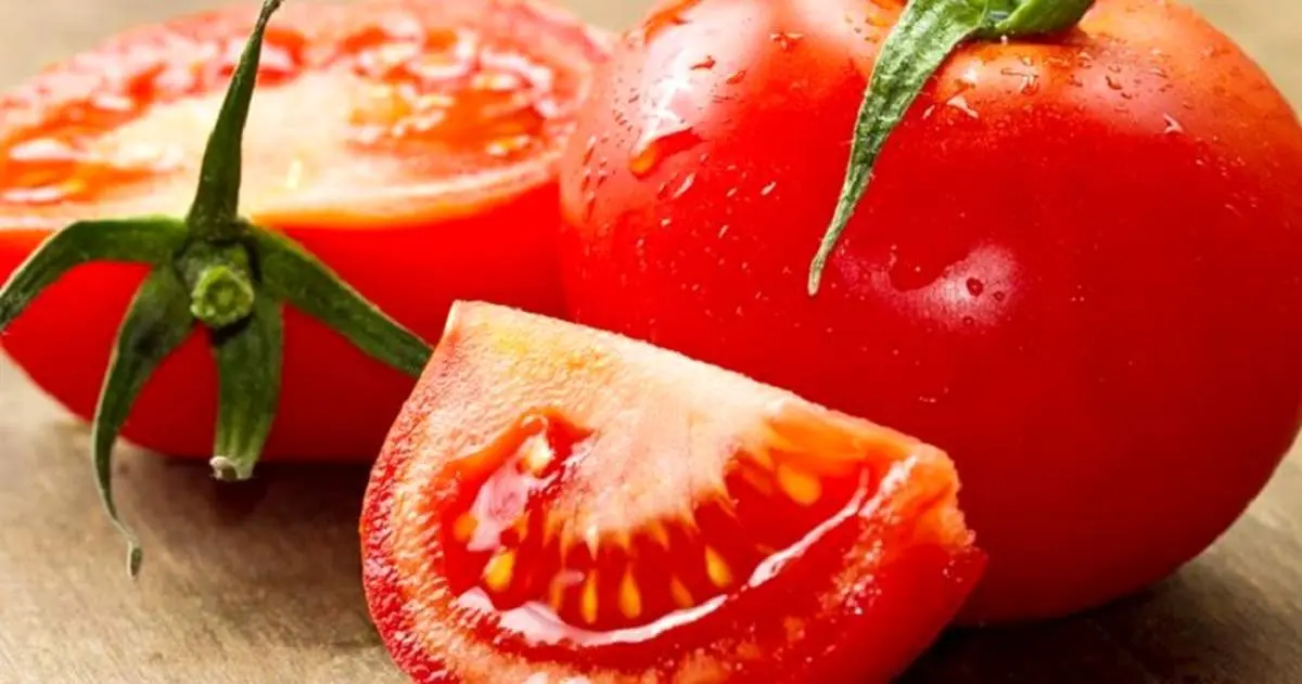 آیا رگههای سفید گوجه فرنگی مضر است؟