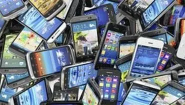 رجیستری گوشی مسافری روی میز خدمات الکترونیکی