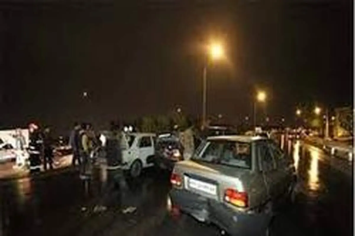 تکذیب تصادف زنجیره ای در آزادراه قزوین-کرج