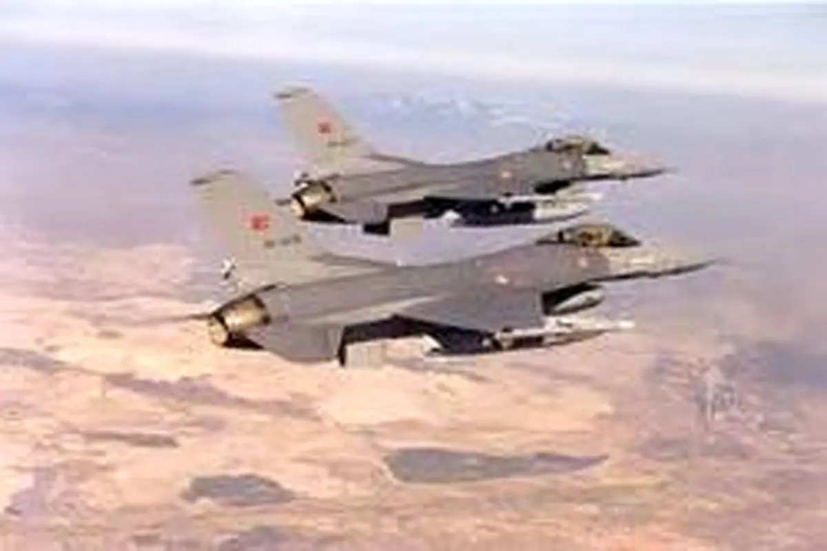 تداوم حملات هوایی ترکیه به مواضع پ.ک.ک