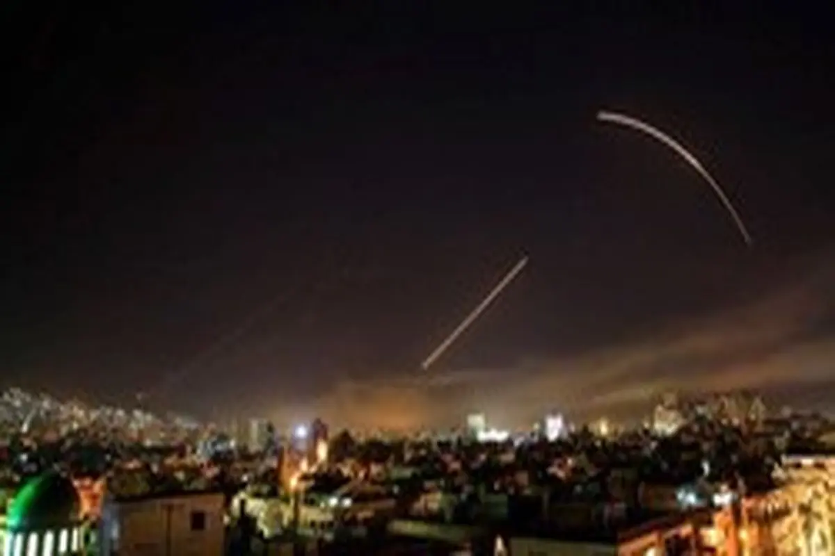 پدافند هوایی سوریه چندین هدف متخاصم را بر فراز حلب سرنگون کرد