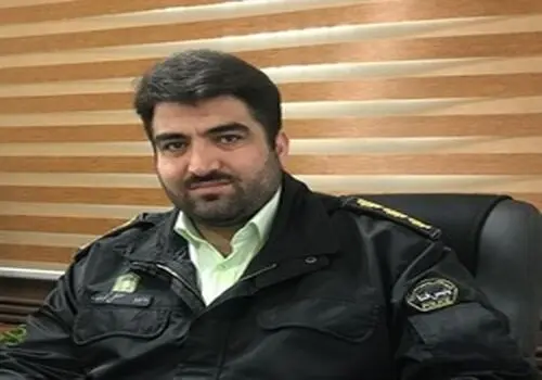 صحنه عجیب شناکردن ماهی‌ها در خیابان‌های سیل زده دبی!+ فیلم

