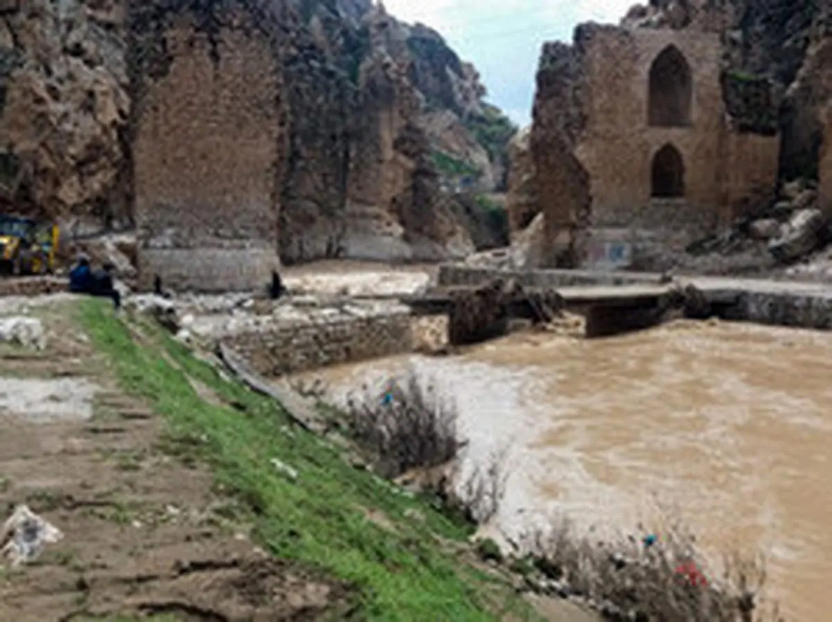 جزییات وامهای بلاعوض دولت به سیلزدگان لرستان