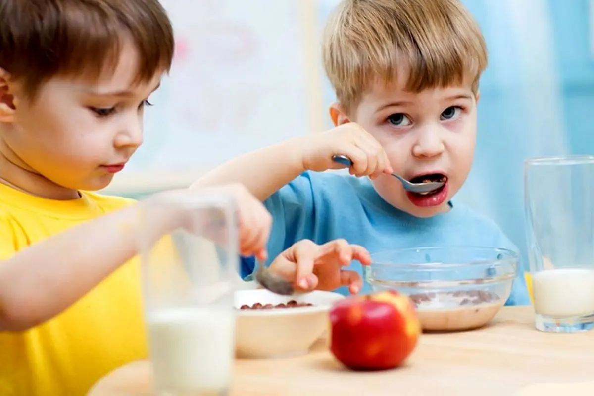 مغز کودک را با این غذاها شارژ کنید