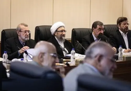 ناطق نوری در حسینیه ارشاد رای داد+ فیلم