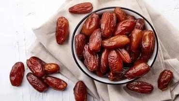 معجزه‌ی خوردن روزی دو عدد خرما