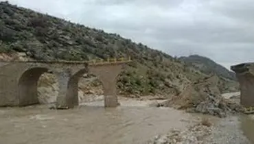 پل دوساله در سیل ریخت، پل ۱۰۰ ساله نه!