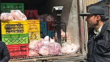 کشف ۵ تن مرغ سهمیه‌ای و دستگیری 7 تن در تهران