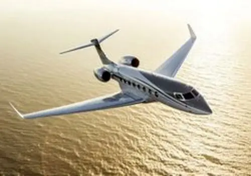 این جت با سرعت نزدیک به مافوق صوت حرکت می کند