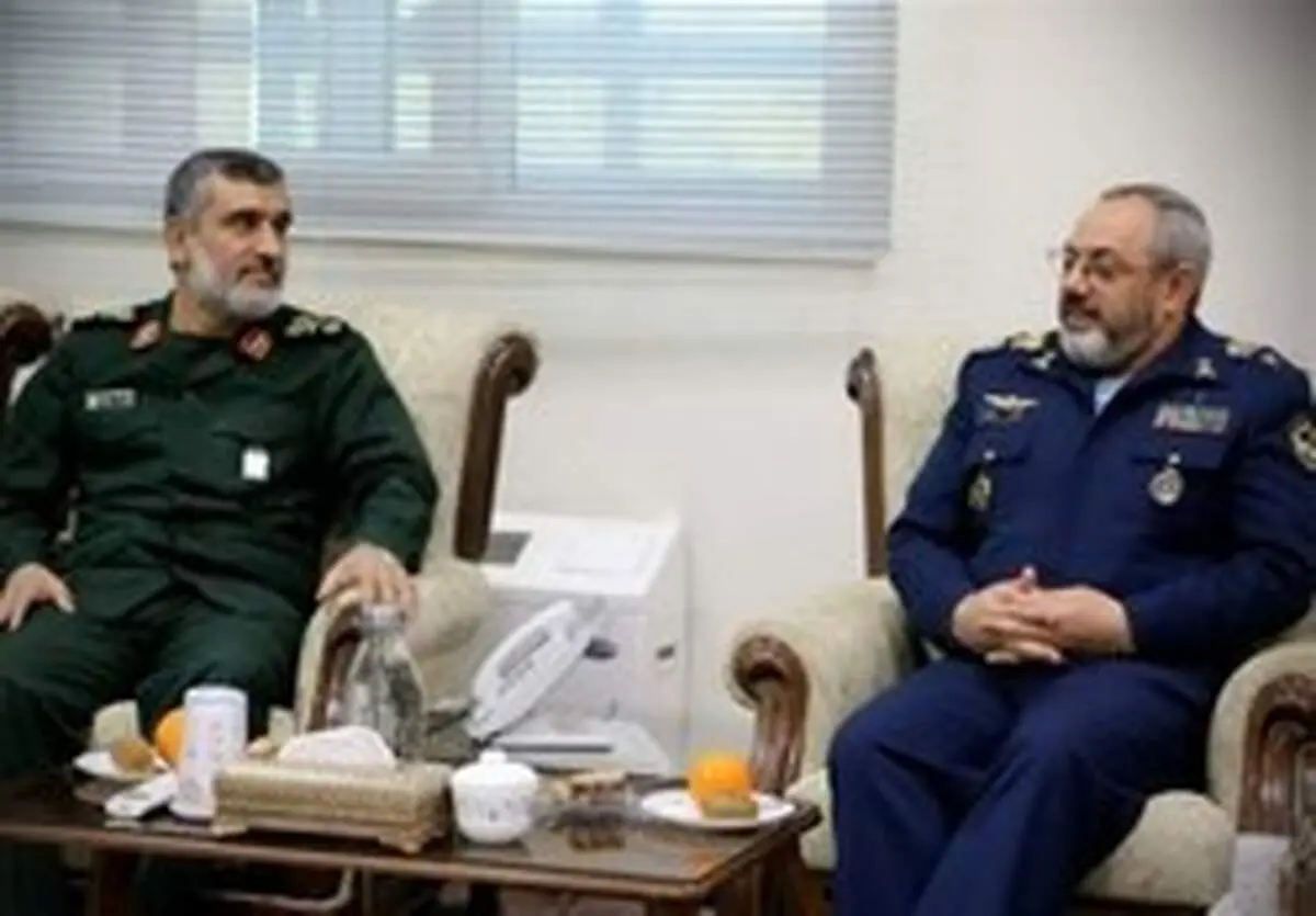 حاجی‌زاده:اجازه نمی دهیم امنیت ملت ایران به مخاطره بیفتد
