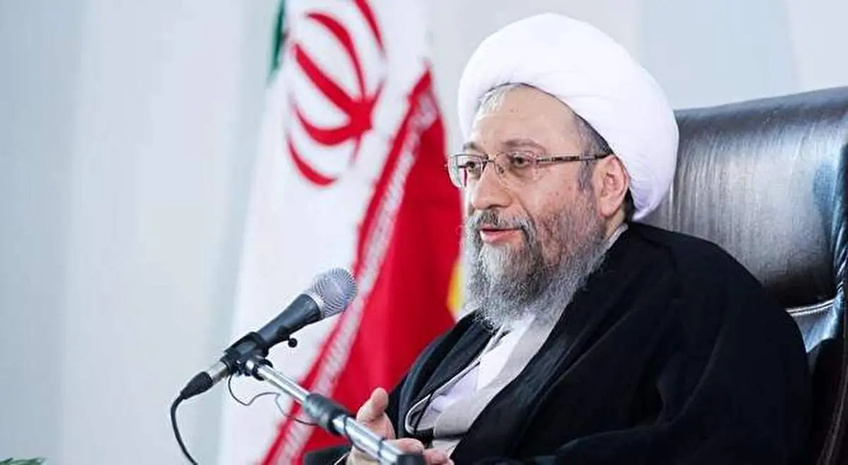 آملی لاریجانی: بلایای طبیعی در نگاه توحیدی اسباب تربیت نفوس است/ آحاد ملت پشتیبان سپاه پاسداران انقلاب اسلامی هستند