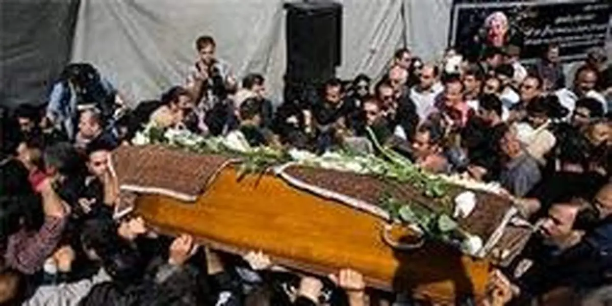 دستگیری ۲ جیببر در مراسم تشییع جمشید مشایخی