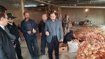 کشف ۳ انبار احتکار پیاز در آذربایجان شرقی