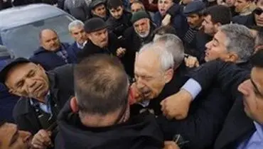 حمله معترضان به رهبر حزب جمهوری خلق در آنکارا