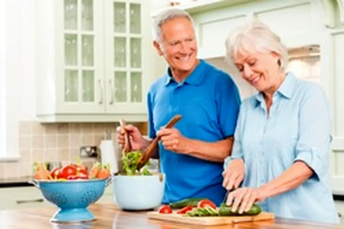 رژیم غذایی مناسب برای سالمندان چیست؟
