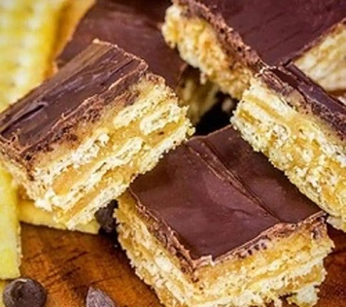 طرز تهیه تافی شکلاتی