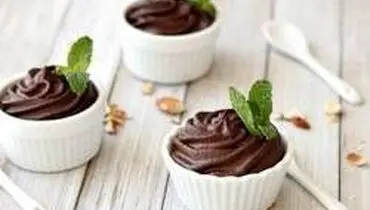 طرز تهیه “پودینگ آووکادو” شکلاتی