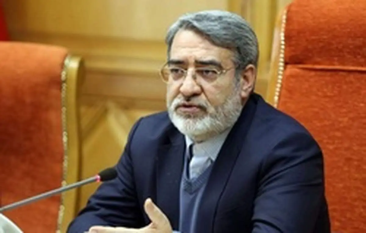 آغاز فعالیت کارگروه های پنجگانه قرارگاه نوسازی مناطق سیل زده
