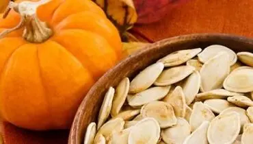 ۱۶ دلیل برای مصرف دانه‌های کدو تنبل