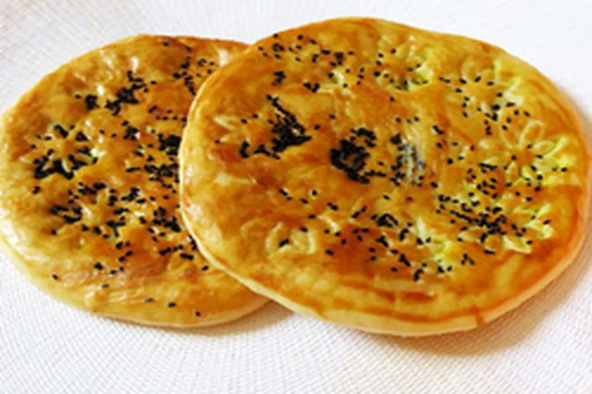 طرز تهیه ایشلی کوکه، نان سنتی تبریز