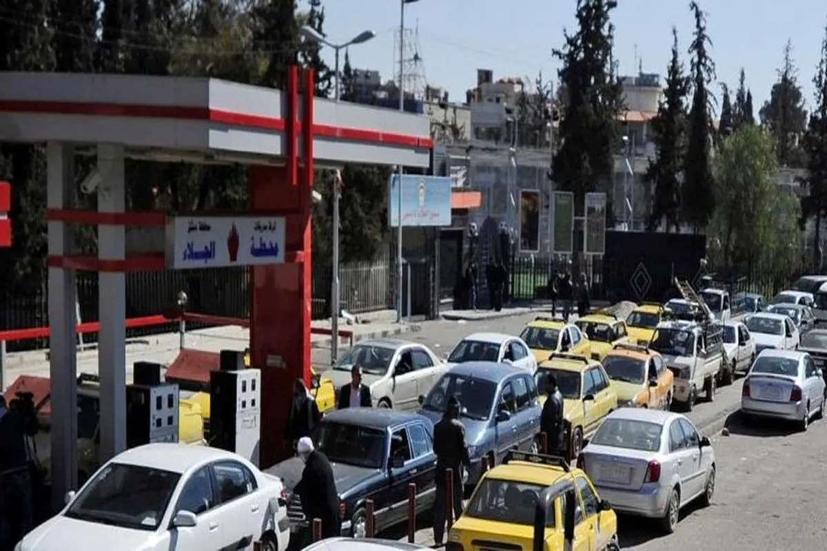 بحران سوخت در سوریه در پی قطع خطوط اعتباری ایران