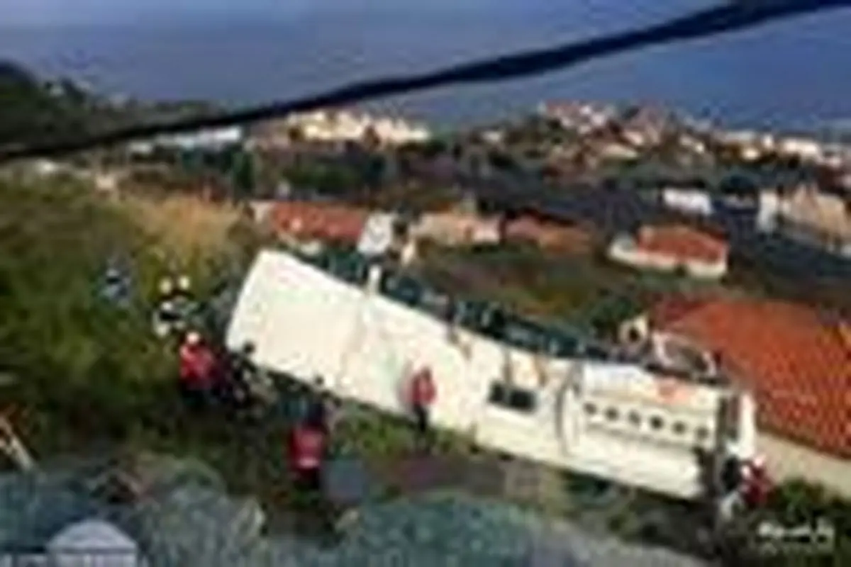 واژگونی مرگبار اتوبوس در پرتغال