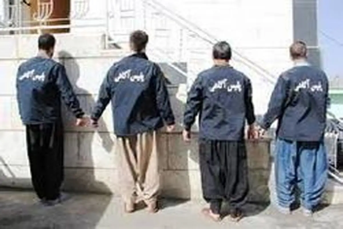 دستگیری ۵ مامور قلابی در اصفهان