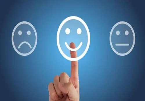 علائم و راه‌های رفع انرژی منفی در خانه و بدن