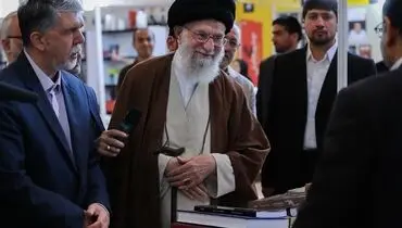 باید مسأله کاغذ را حل کرد/ مردم هنوز کتاب می‌خرند