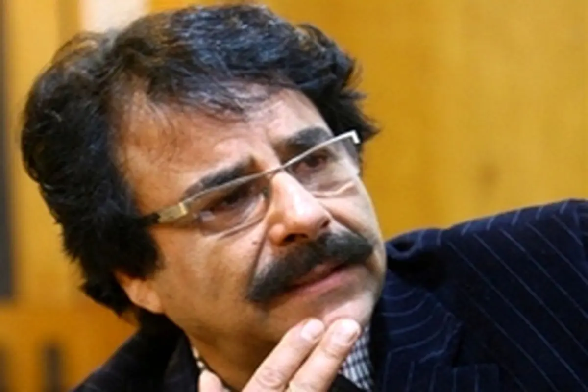 حمله به خودرو و ضرب و شتم علیرضا افتخاری