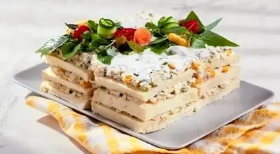 طرز تهیه کیک مرغ خوشمزه مجلسی
