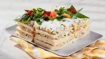 طرز تهیه کیک مرغ خوشمزه مجلسی
