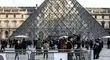 موزه لوور پاریس در آستانه تعطیلی