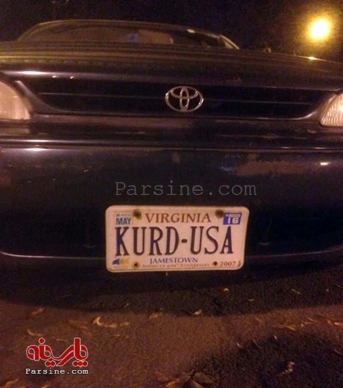 پلاک متفاوت یک خودرو در آمریکا