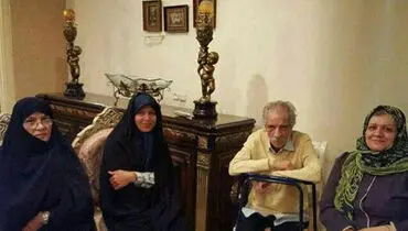 عکس: عیادت فائزه هاشمی از منصور پورحیدری